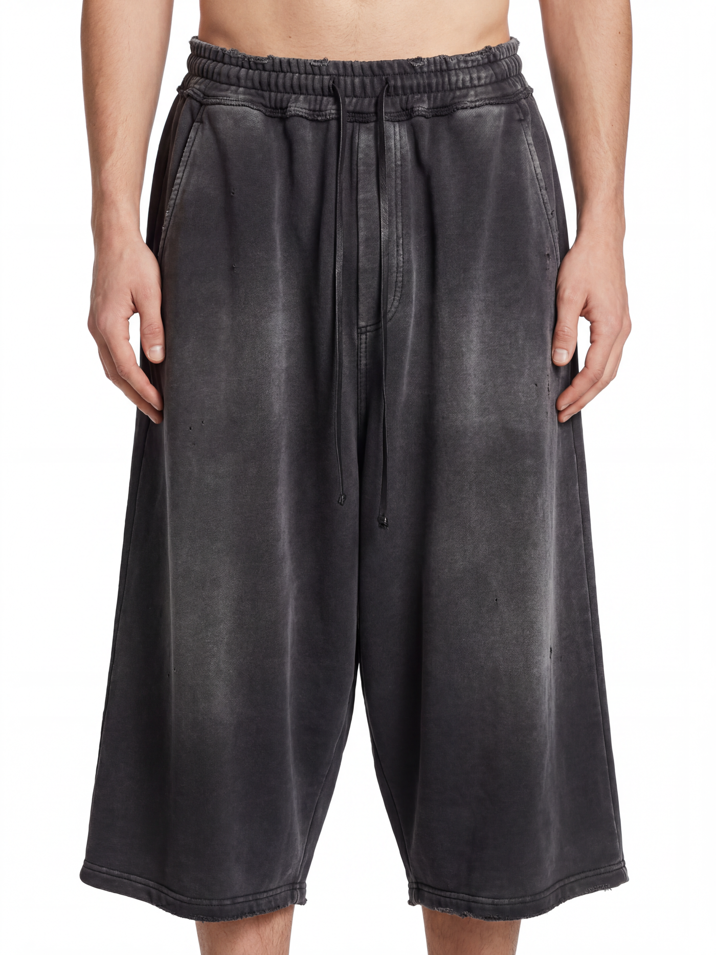 Black vintage 3/4 sweetshorts